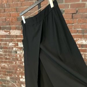 Eileen Fisher cropped pants/skirt